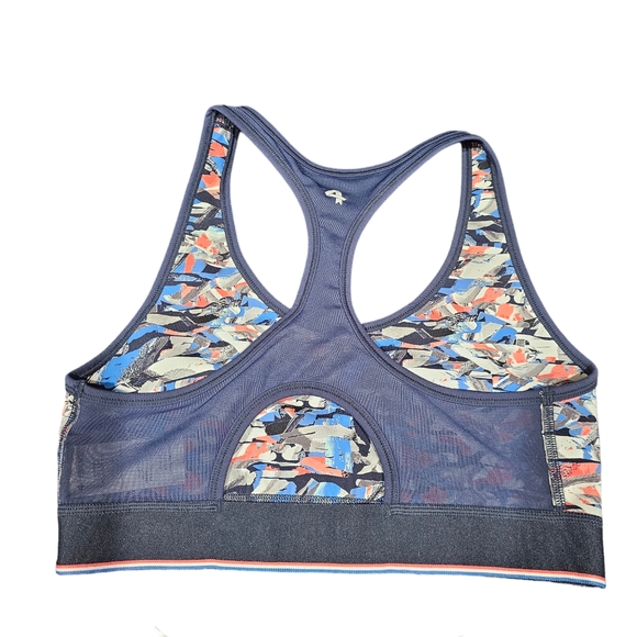 4 Laps Circuit Sports Bra In Confetti Camo Blue Size S NWT MSRP $58 - Picture 4 of 11